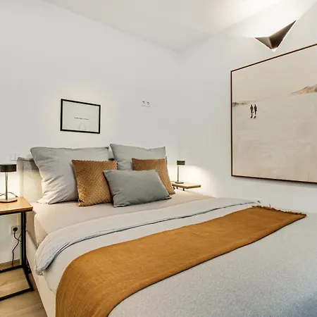Apartment Valley Apartment: Luxury - Free Parking - Bathtub Wuppertal